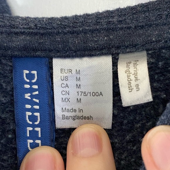 H&M Hoodie - Picture 3 of 5